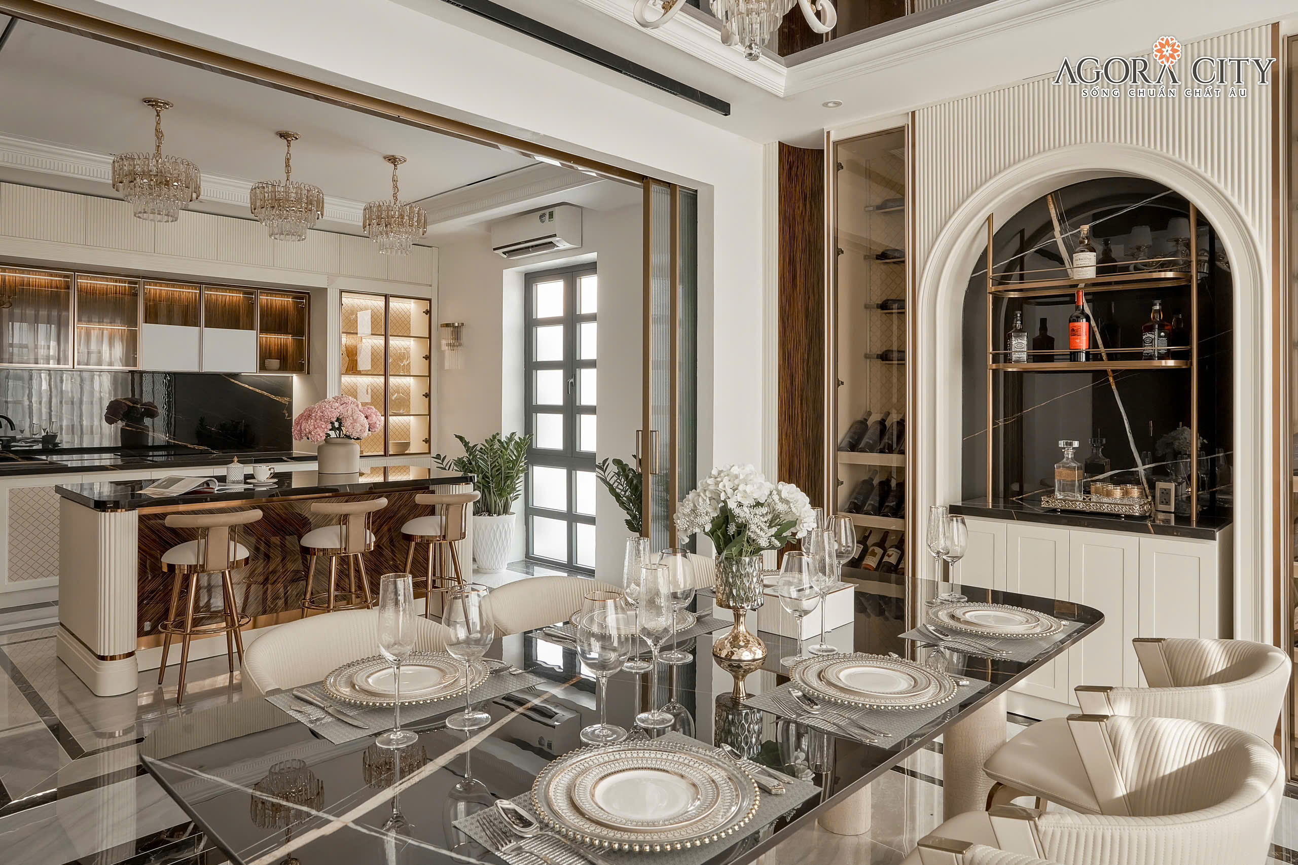 Nhà mẫu Agora City Thủ Thừa